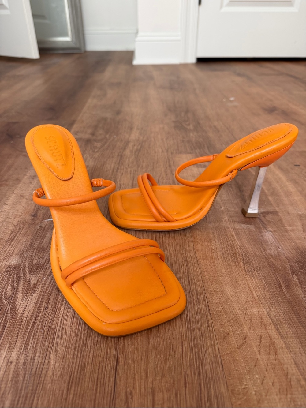 SCHUTZ orange 4 inch heel